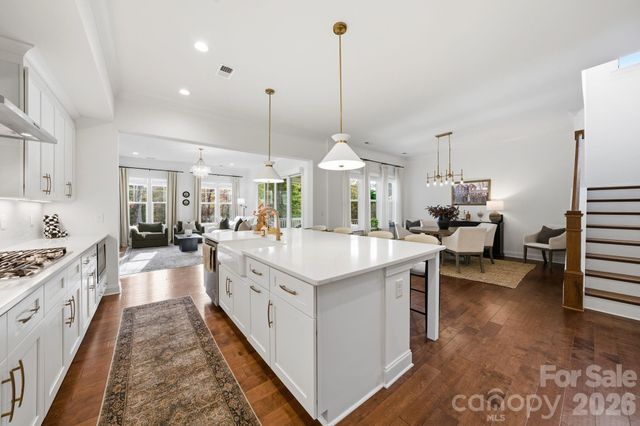 16515 Munson Hill Road, Charlotte, NC 28278