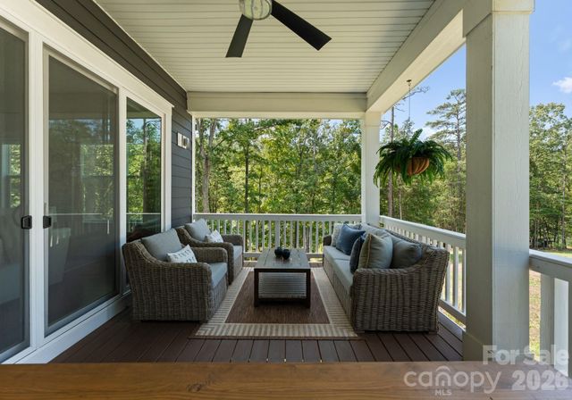 16515 Munson Hill Road, Charlotte, NC 28278