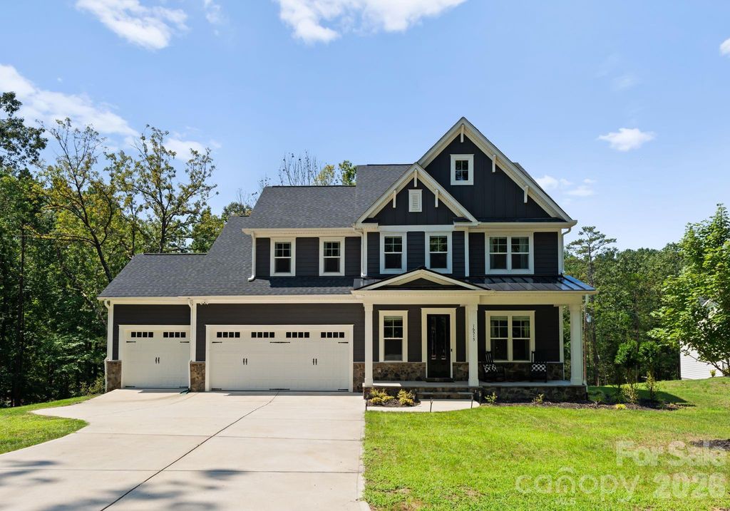 16515 Munson Hill Road, Charlotte, NC 28278