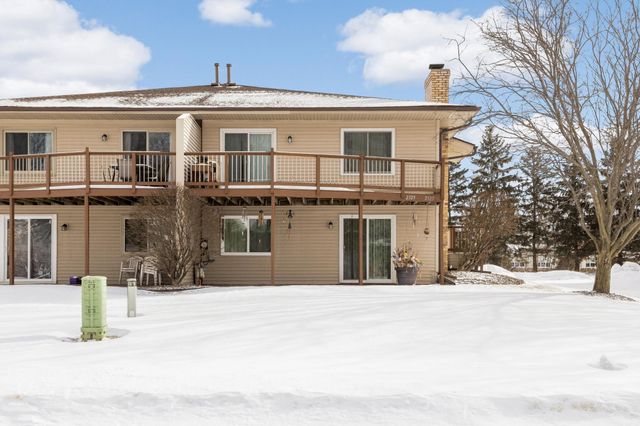 2329 Amberwood Drive, Woodbury, MN 55125