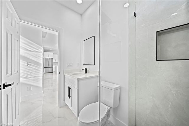 1713 NE 7th AVE, Cape Coral, FL 33909