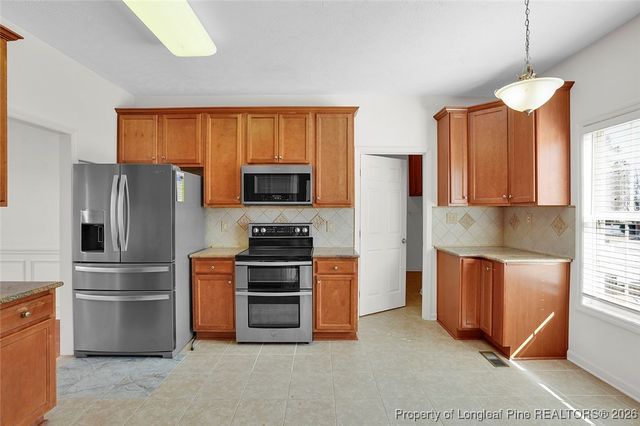 3605 Heatherbrooke Drive, Fayetteville, NC 28306