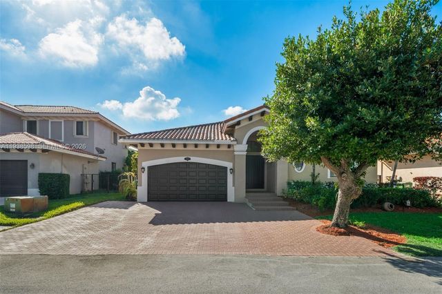 7548 SW 190th St, Cutler Bay, FL 33157