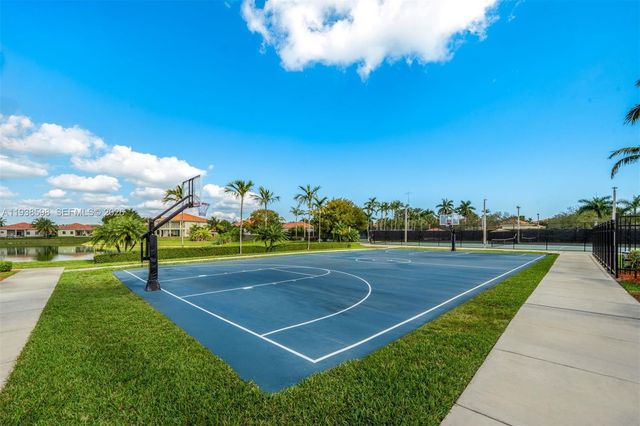 7548 SW 190th St, Cutler Bay, FL 33157