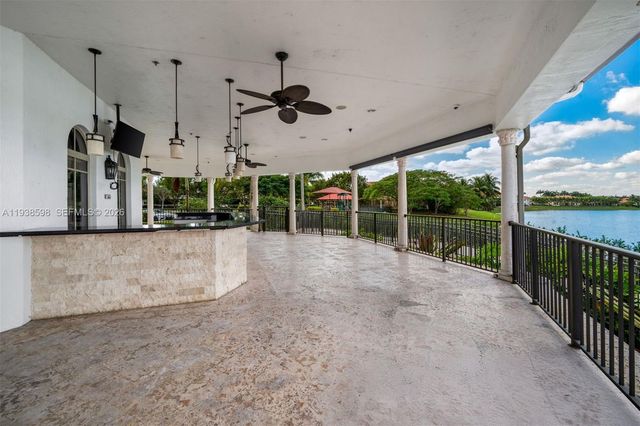 7548 SW 190th St, Cutler Bay, FL 33157