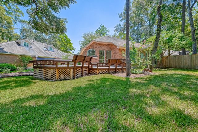 38 Tethered Vine Place, The Woodlands, TX 77382