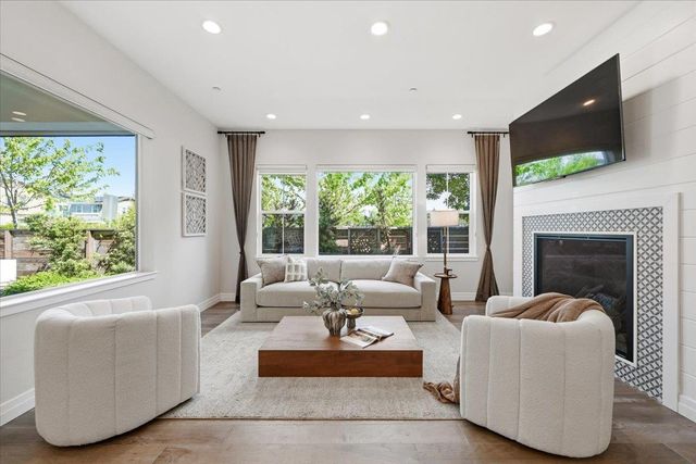 39502 S Darner Drive, Newark, CA 94560