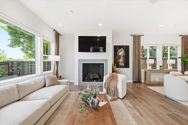 39502 S Darner Drive, Newark, CA 94560