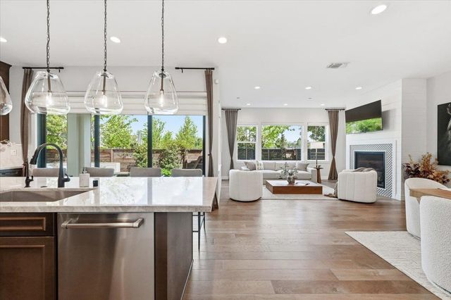 39502 S Darner Drive, Newark, CA 94560