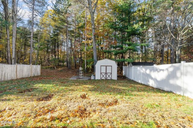 187 Thimbleberry Road, Malta, NY 12020