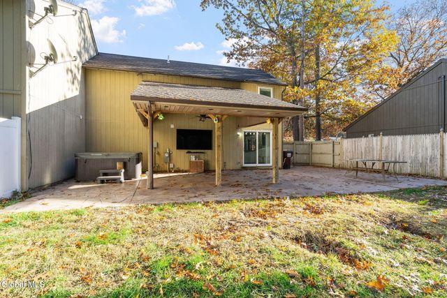 187 Thimbleberry Road, Malta, NY 12020