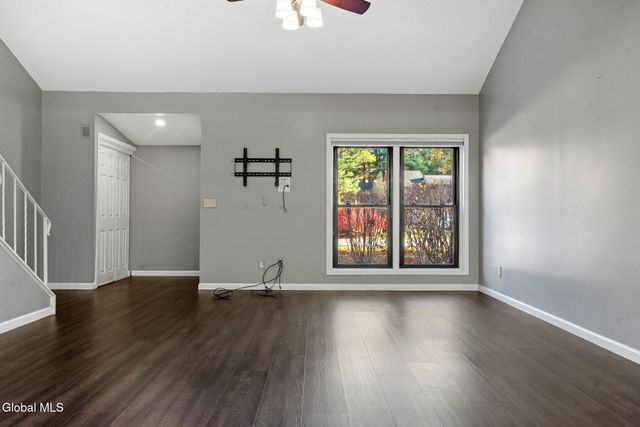 187 Thimbleberry Road, Malta, NY 12020