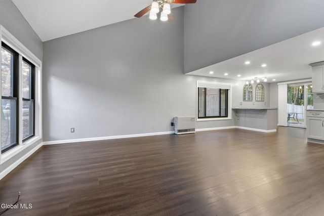 187 Thimbleberry Road, Malta, NY 12020