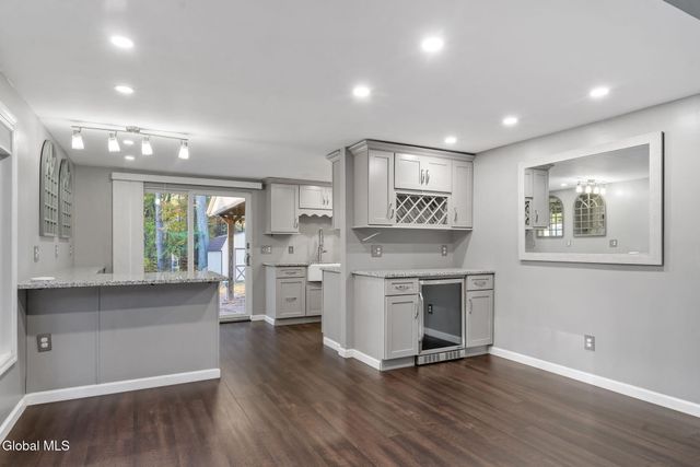 187 Thimbleberry Road, Malta, NY 12020