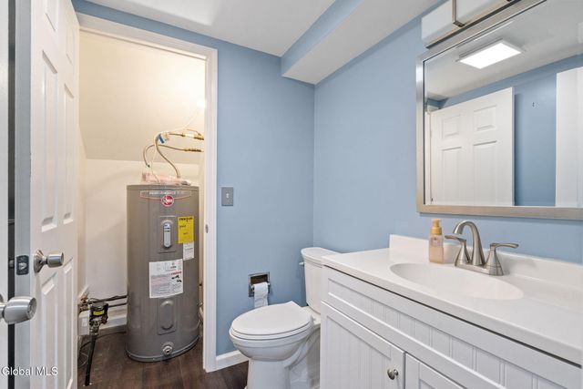 187 Thimbleberry Road, Malta, NY 12020