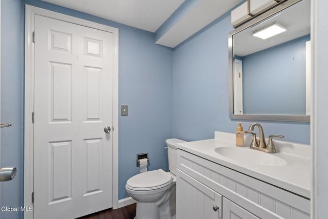 187 Thimbleberry Road, Malta, NY 12020