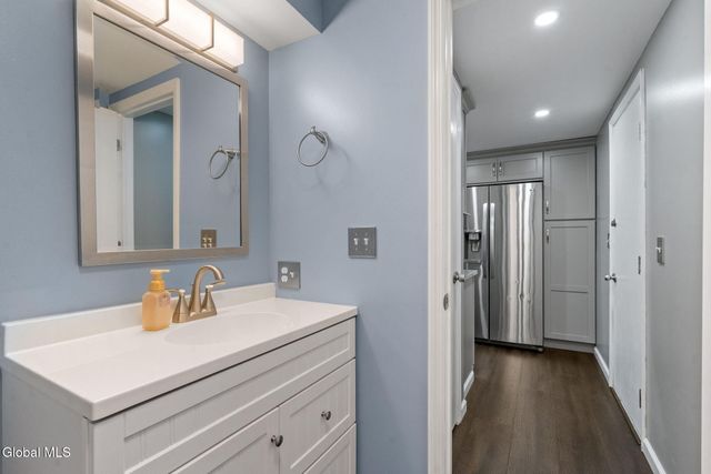 187 Thimbleberry Road, Malta, NY 12020