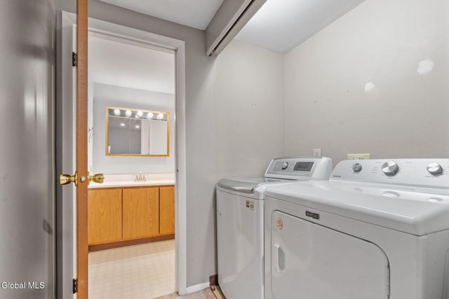 187 Thimbleberry Road, Malta, NY 12020