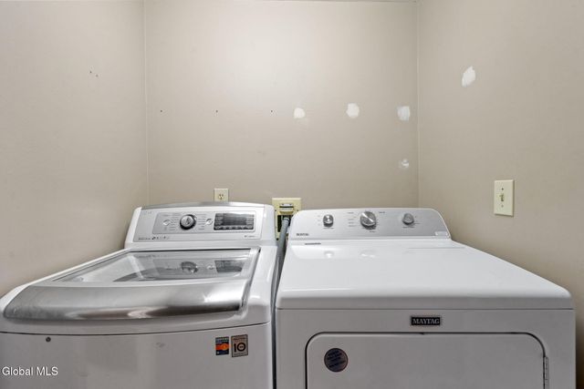 187 Thimbleberry Road, Malta, NY 12020