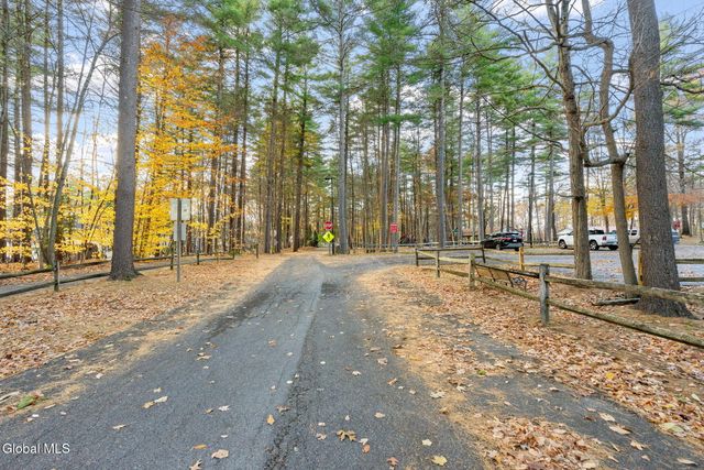 187 Thimbleberry Road, Malta, NY 12020