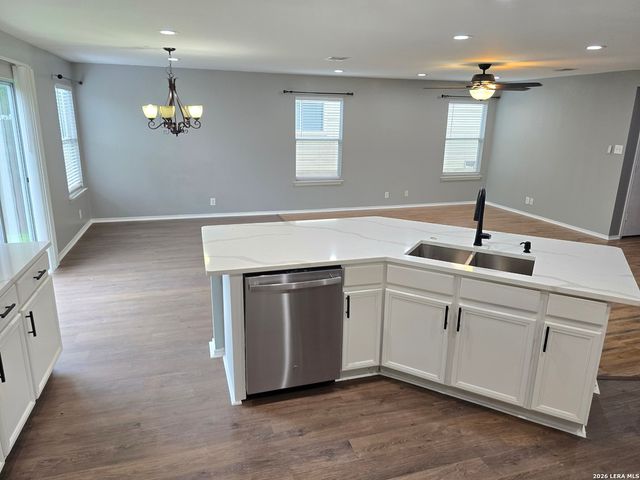 7738 Cedar Farm, San Antonio, TX 78239