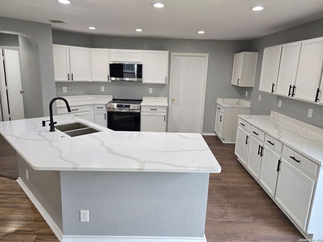 7738 Cedar Farm, San Antonio, TX 78239