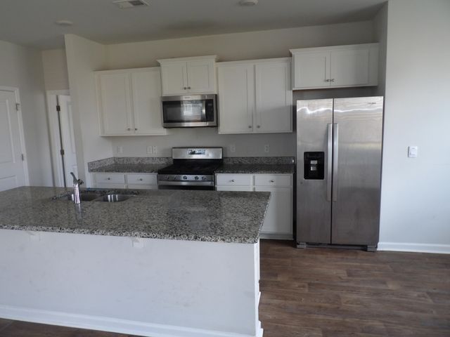 409 Cedarview Road, Summerville, SC 29486