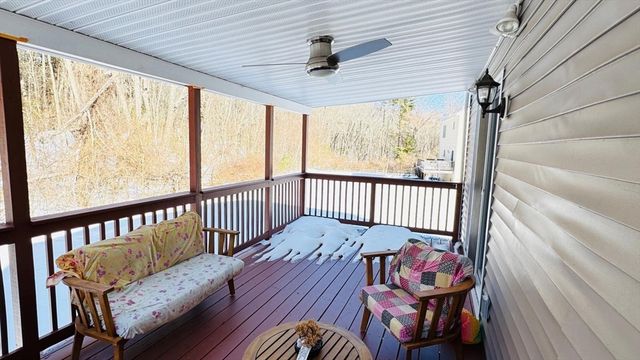294 Hayden Rowe St 294, Hopkinton, MA 01748