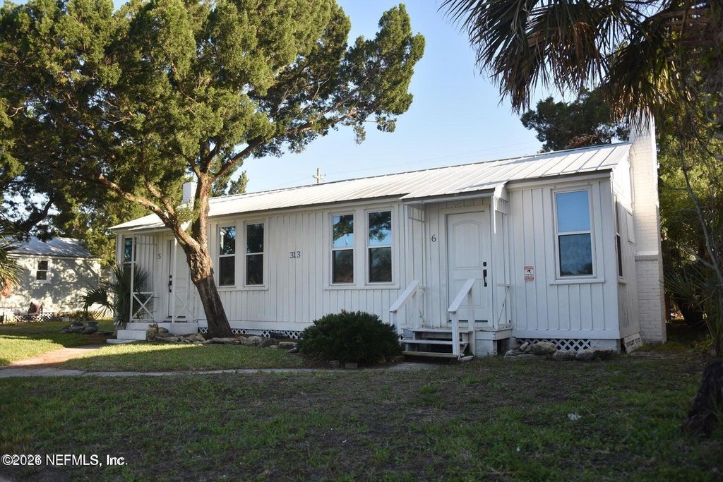 313 ANASTASIA Boulevard A & B, St. Augustine, FL 32080