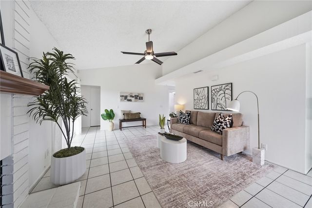 14352 Kipling Lane, Tustin, CA 92780