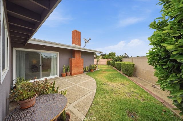 14352 Kipling Lane, Tustin, CA 92780