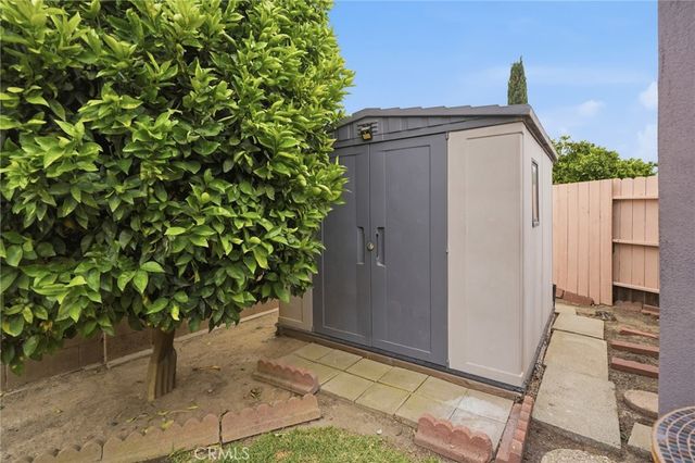 14352 Kipling Lane, Tustin, CA 92780