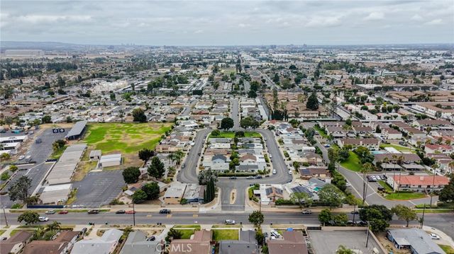 14352 Kipling Lane, Tustin, CA 92780