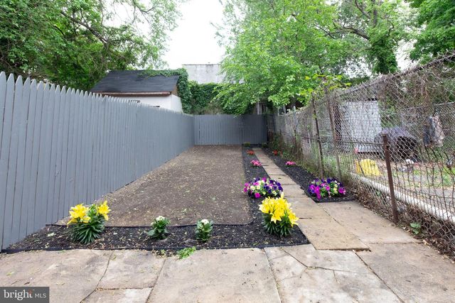 39 N 22ND ST, Camden, NJ 08105