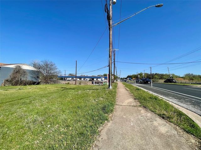 1700 W Stassney LN, Austin, TX 78745