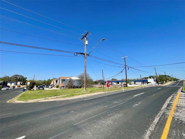 1700 W Stassney LN, Austin, TX 78745