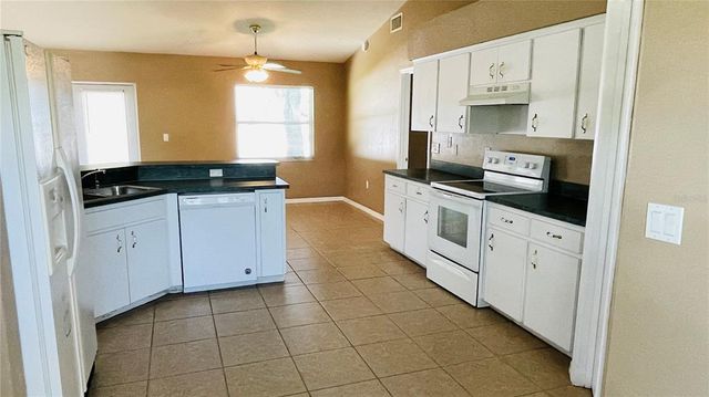 620 REFLECTIONS LOOP, Winter Haven, FL 33884