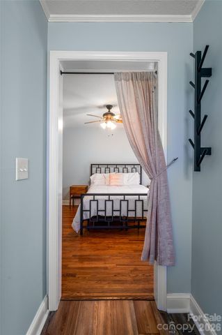 215 Browning Avenue, Hendersonville, NC 28791