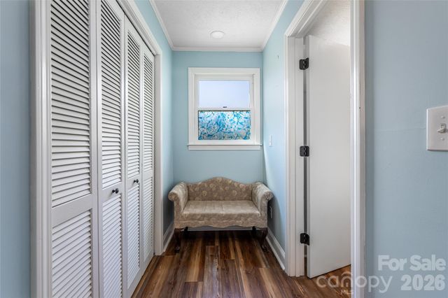 215 Browning Avenue, Hendersonville, NC 28791