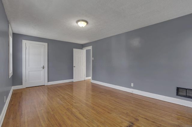 1457 Cordell Avenue, Columbus, OH 43211