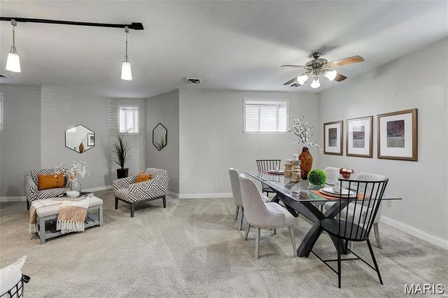 4256 Maryland Avenue LLE, St Louis, MO 63108