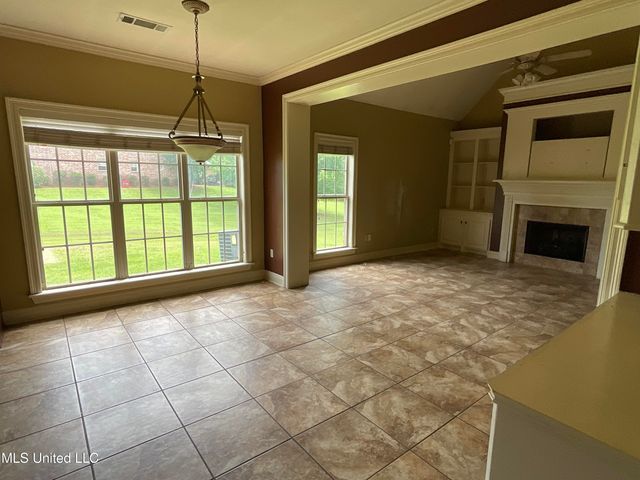 221 Pearlie Owens Drive, Byram, MS 39212