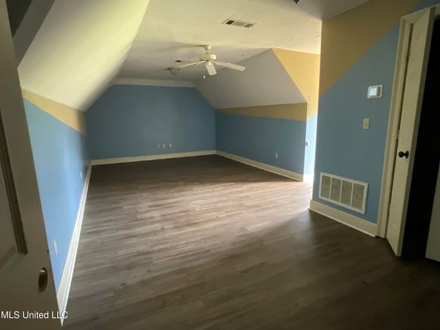 221 Pearlie Owens Drive, Byram, MS 39212