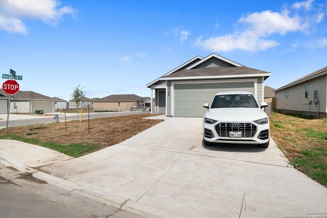 3756 Axis Hill, New Braunfels, TX 78132