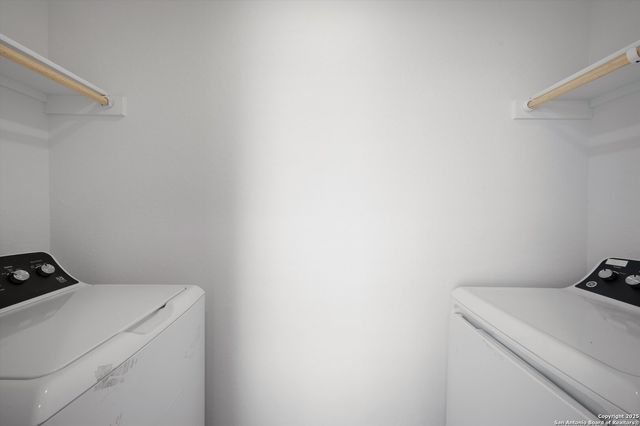 3756 Axis Hill, New Braunfels, TX 78132