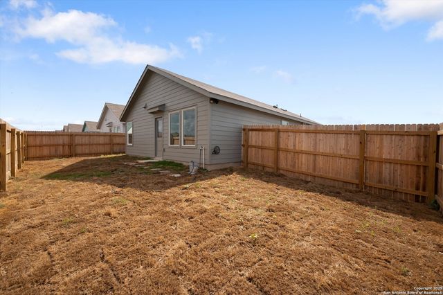 3756 Axis Hill, New Braunfels, TX 78132