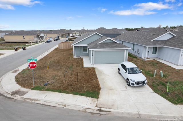 3756 Axis Hill, New Braunfels, TX 78132