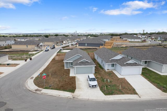 3756 Axis Hill, New Braunfels, TX 78132