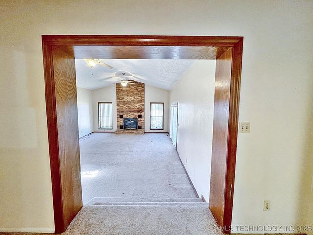 613 S Rodgers Street, Vian, OK 74962