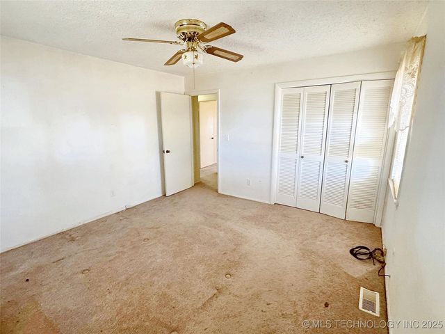 613 S Rodgers Street, Vian, OK 74962